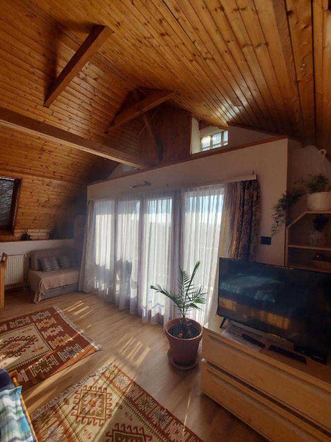 Attila-Apartman Budaörs Exteriör bild