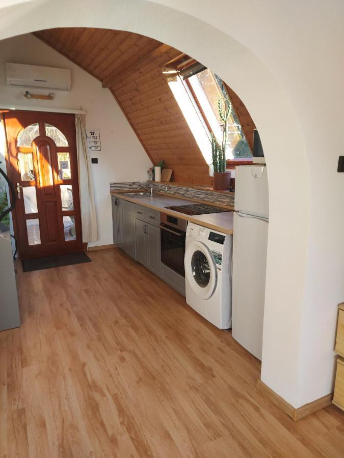 Attila-Apartman Budaörs Exteriör bild