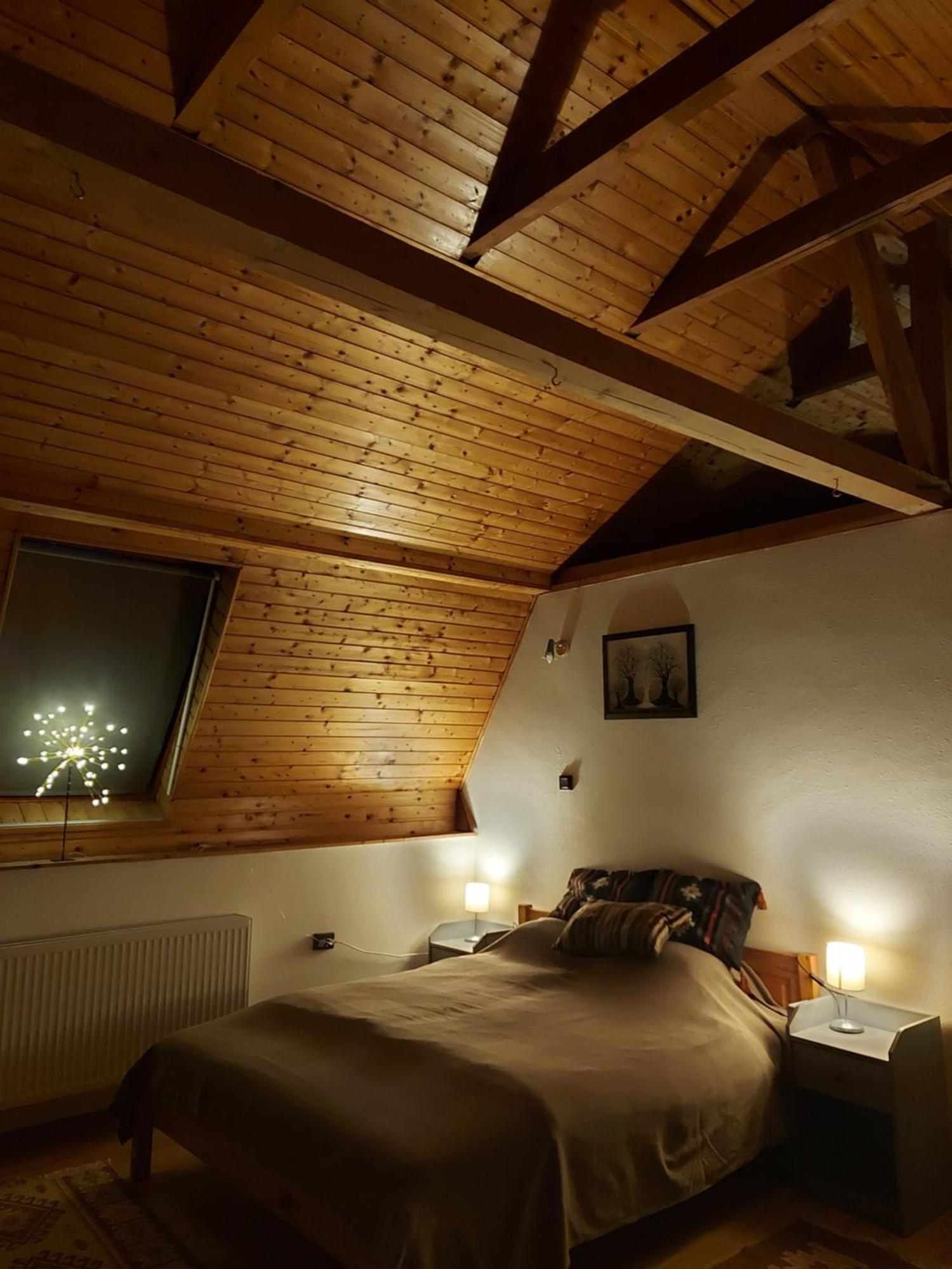 Attila-Apartman Budaörs Exteriör bild