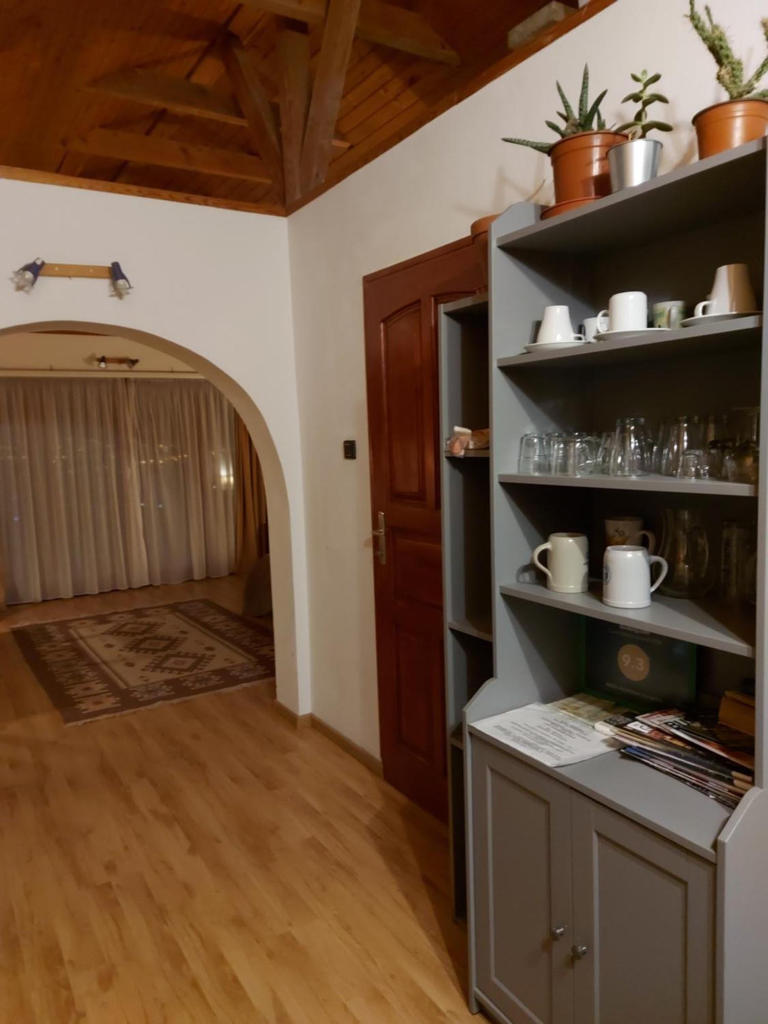 Attila-Apartman Budaörs Exteriör bild