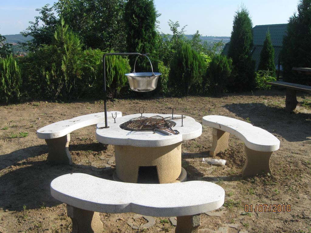Attila-Apartman Budaörs Exteriör bild